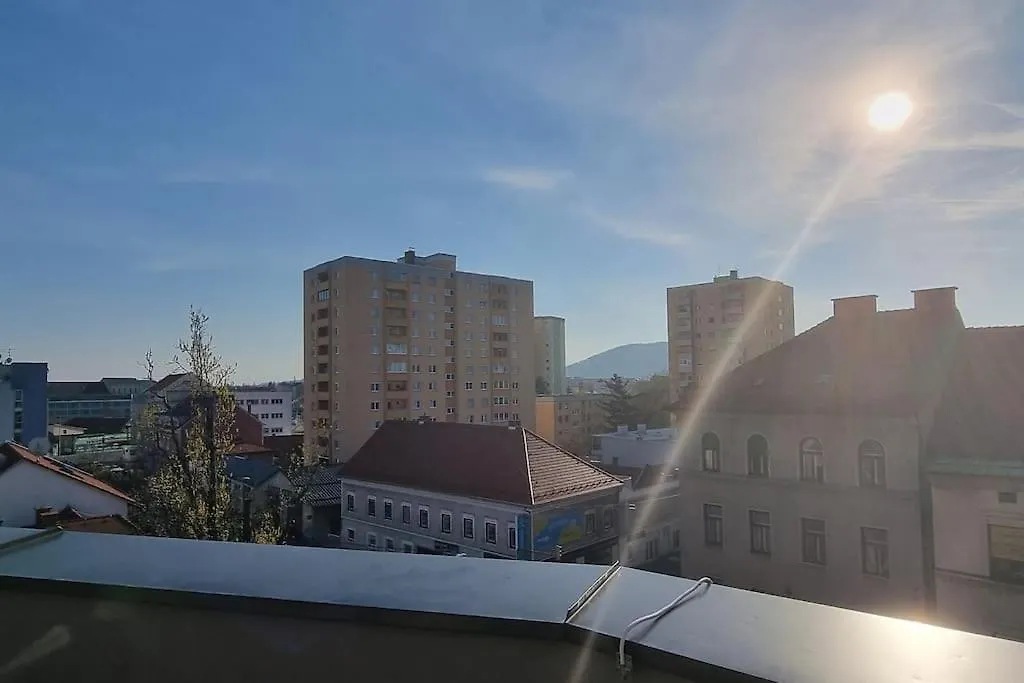 Neubau Mit Terrasse - Sonne 10 Bis 20 Uhr Apartment Graz